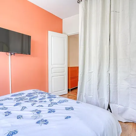Apartment Hana 2 Parking Prive Proche A86